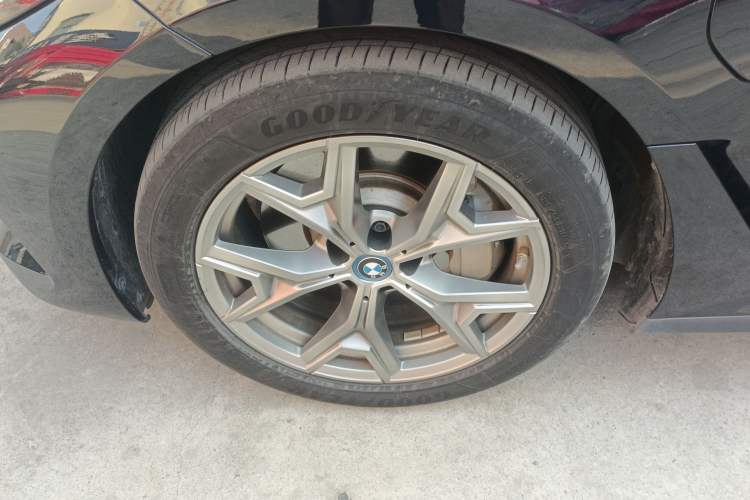 Used BMW i3 2024 eDrive 35 L
