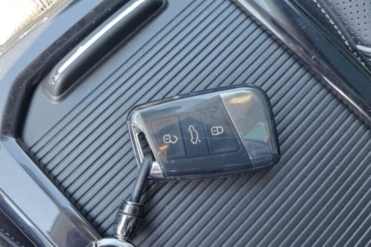 Used Volkswagen Passat 2023 Restyled 330TSI Starry Luxury Edition Vehicle Key