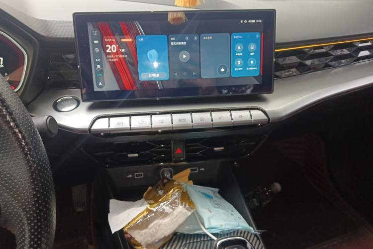 Used MG 5 2021 300TGI DCT Elegant Luxury Edition Audio And AC Panel