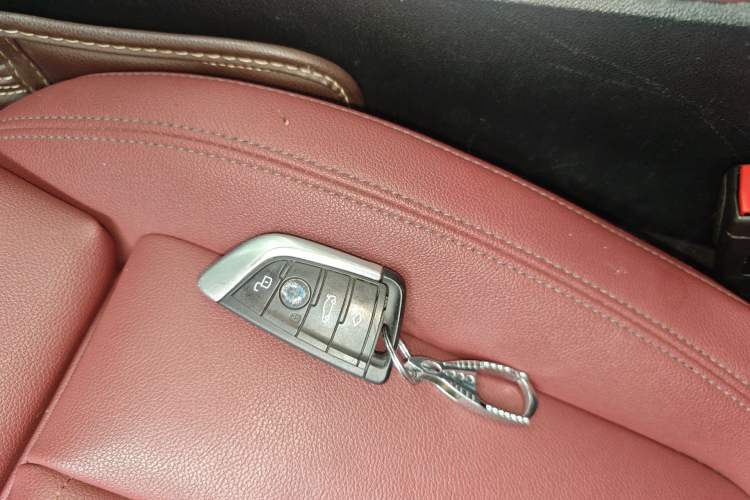 Used BMW 3 Series 2021 320Li M Sport Package Vehicle Key