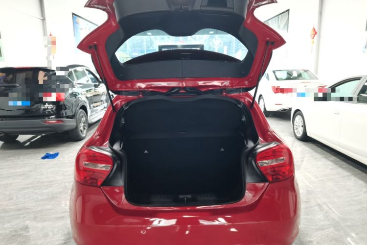 Used Mercedes-Benz A-Class 2013 A 180 Fashion Model Trunk