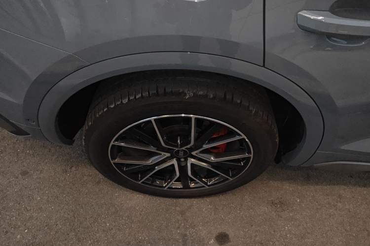 Used Audi Q5L Sportback 2022 Restyled 40 TFSI RS Kit Performance Version
