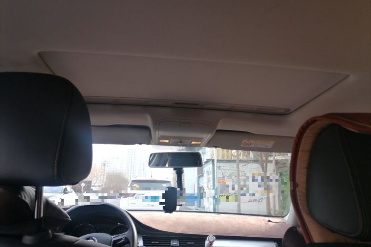 Used Volkswagen Bora 2016 1.6L Manual Comfort Model Headliner