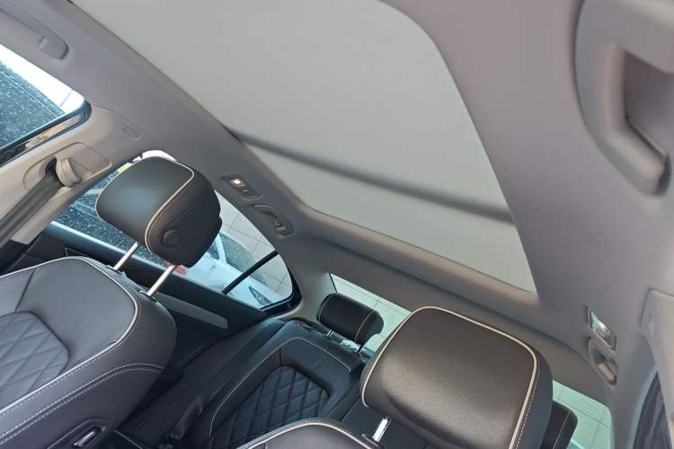 Used Volkswagen Magotan GTE Plug-in Hybrid 2022 GTE Luxury Model
