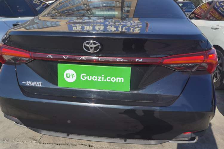 Used Toyota Avalon 2023 2.0L Luxury Edition
