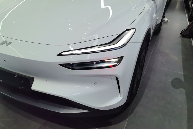 Used ONVO L60 2024 60 kWh Rear-Drive Version