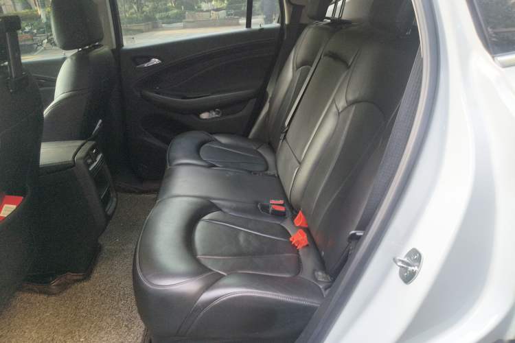 Used Buick Envision 2019 20T Two-Wheel Drive Elite Version China VI Standard
