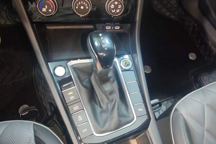 Used Volkswagen Sagitar 2025 300TSI DSG Excellence Edition
