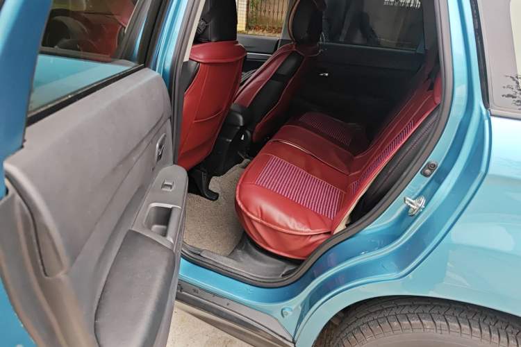 Used Mitsubishi ASX 2013 1.6L Manual Two-Wheel Drive Standard Edition
