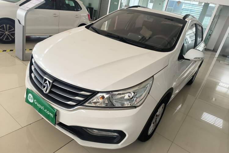 Used Baojun 310 2016 1.2L Manual Luxury Model