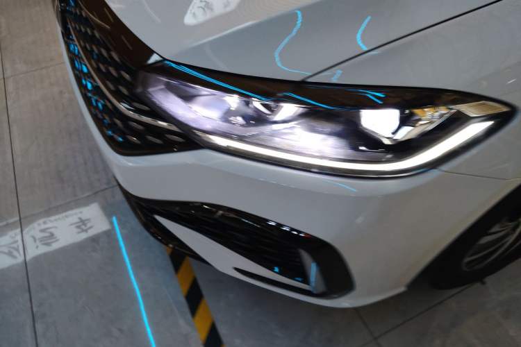 Used Volkswagen Lavida 2024 300TSI DSG Starry Sky Leading Edition Left Front Headlight