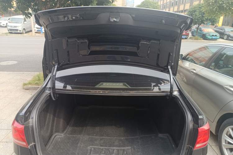 Used Volkswagen Lavida 2017 230TSI DSG Comfort Edition