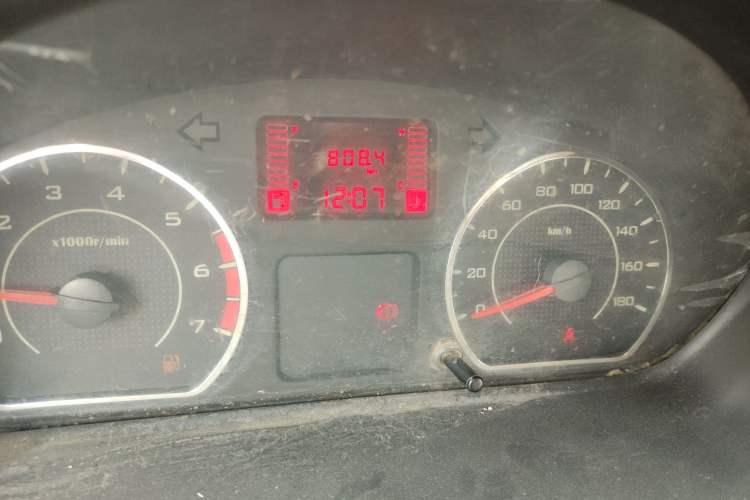 Used Wuling Rongguang 2014 1.5L S Standard Version