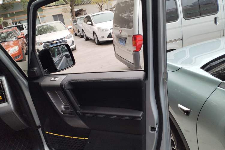 Used iCAR V23 2025 401 Two-Wheel Drive Advanced Edition