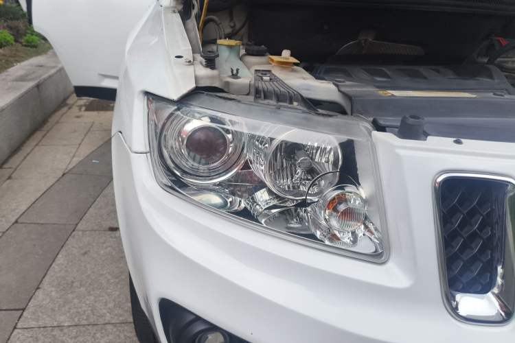 Used Jeep Compass 2012 2.4L Four-Wheel Drive Urban Edition
