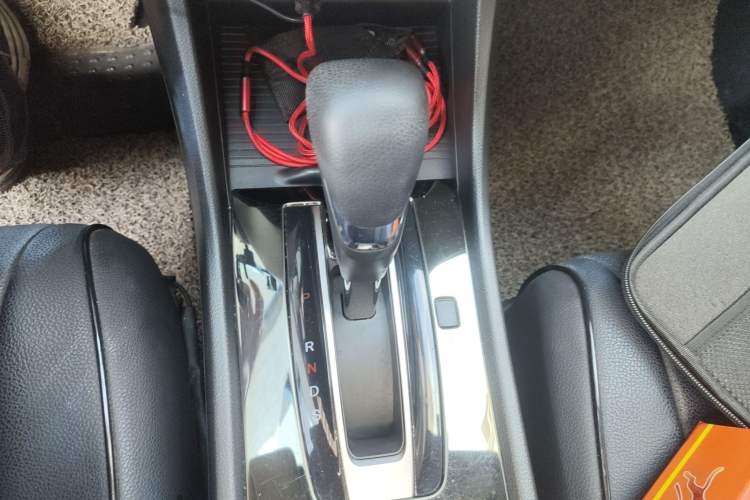 Used Honda Jade 2017 1.8L automatic Comfort version 5 seats