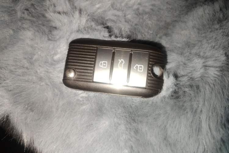 Used Roewe RX5 New Energy 2017 ERX5 EV400 Electric Internet Supreme Edition