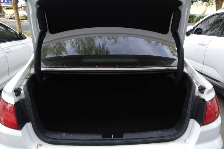 Used Geely Auto Emgrand GL 2018 1.8L DCT Elite Smart Connectivity Version Trunk