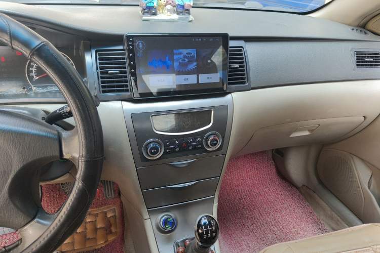 Used Geely Auto Ocean 2011 New Edition 1.5L Manual Comfort Model Audio And AC Panel