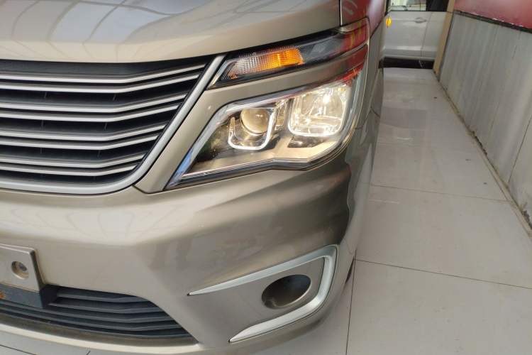 Used FORTHING Lingzhi 2022 M5L 1.6L Utility Model 7 Seats