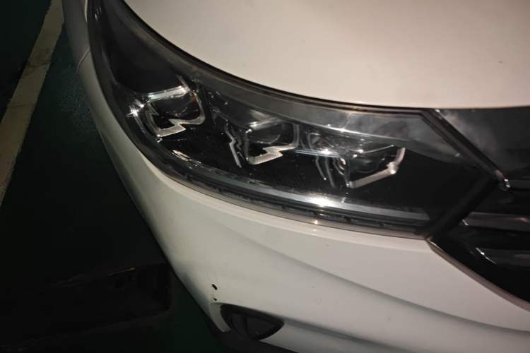 Used GAC Trumpchi GS4 2018 235T Automatic Two-Wheel Drive Luxury Smart Connectivity Millionth Anniversary Edition