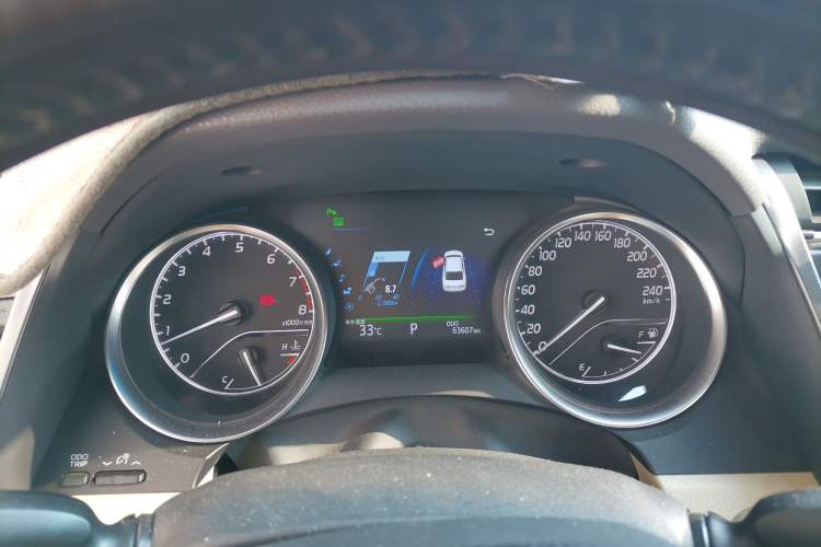 Used Toyota Camry 2018 2.5G Luxury Edition Instrument Cluster