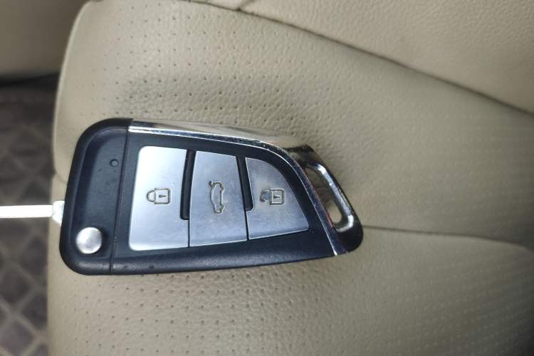 Used Chery E3 2013 1.5L Manual Fashion Model
