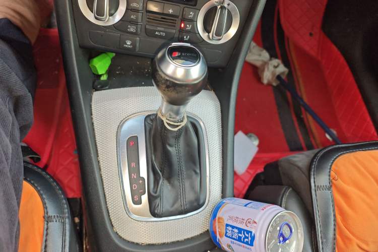 Used Audi Q3 2012 40 TFSI quattro Sport Edition Gear Lever