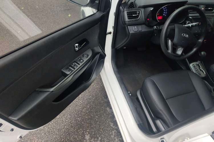 Used Kia K2 2012 Sedan 1.4L Automatic GLS Commemorative Edition Driver Seat