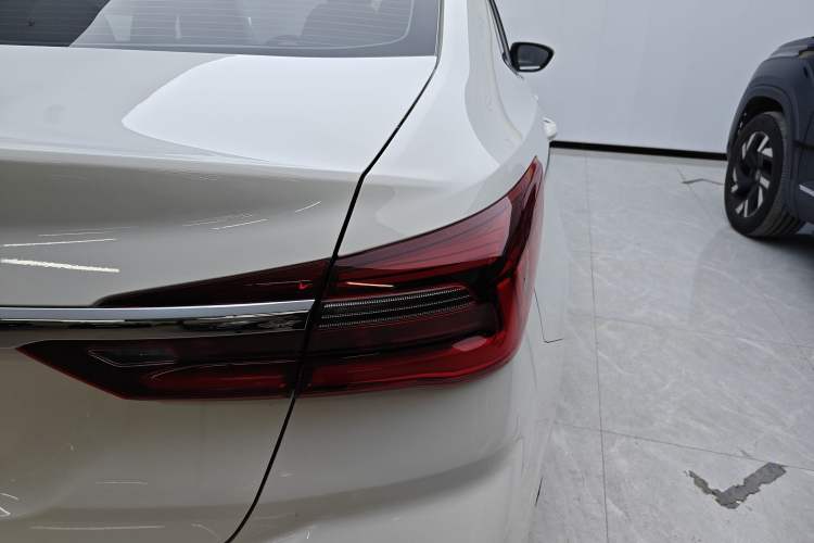 Used Ford Escort 2021 1.5L Automatic Diamond Edition
