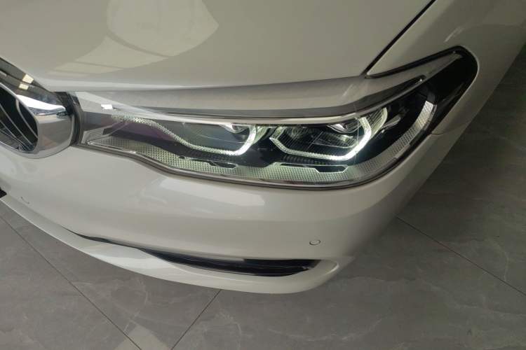 Used BMW 5 Series 2020 530Li Luxury Edition Premium Package
