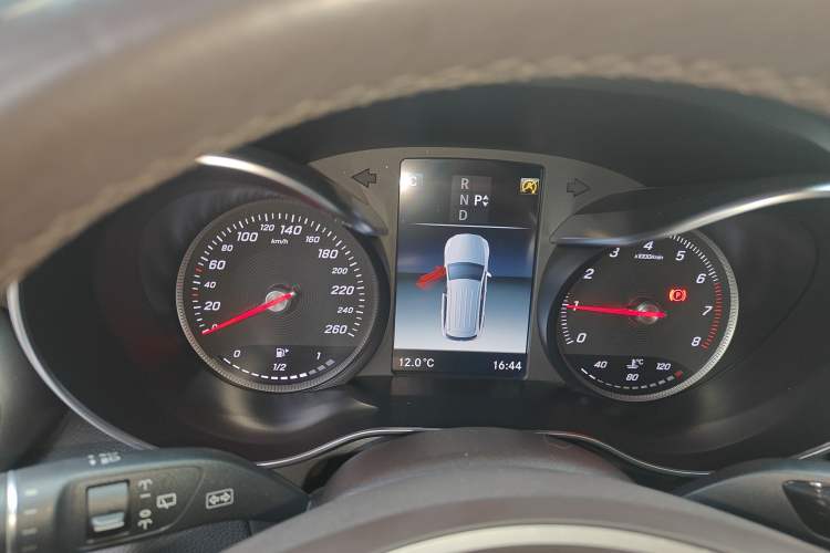 Used Mercedes-Benz GLC 2018 GLC 260 4MATIC Dynamic Edition
