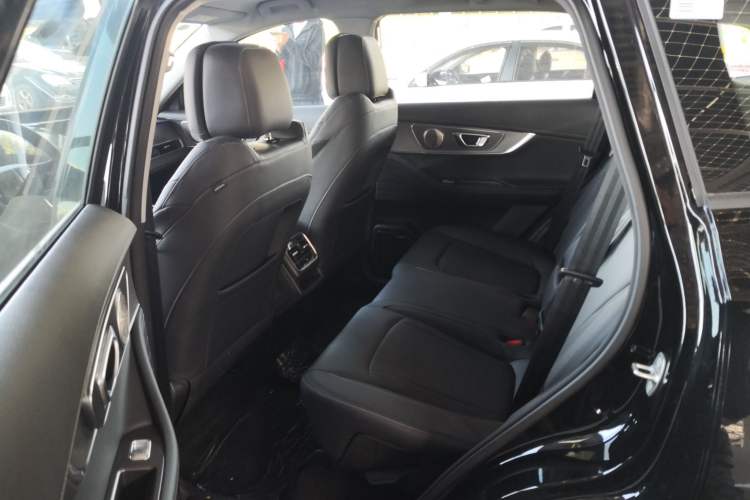 Used Chery Tiggo 8 PRO 2025 290T Two-Wheel-Drive Luxury Edition
