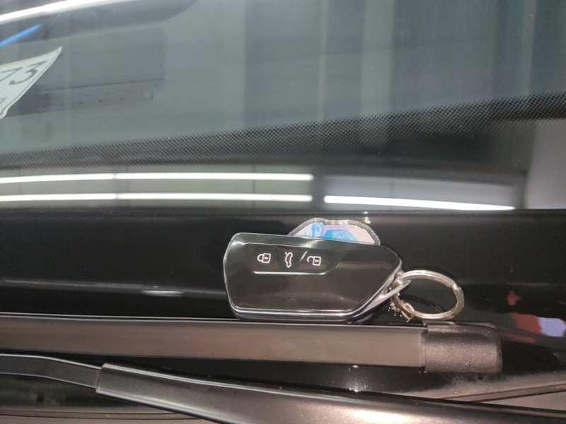Used Volkswagen Golf 2023 280TSI DSG Pro — 8
