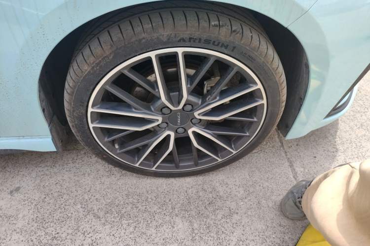 Used Lynk & Co 03 2023 2.0TD DCT JingPro
