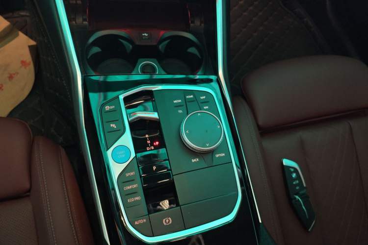 Used BMW i3 2024 eDrive 40 L Midnight Edition
