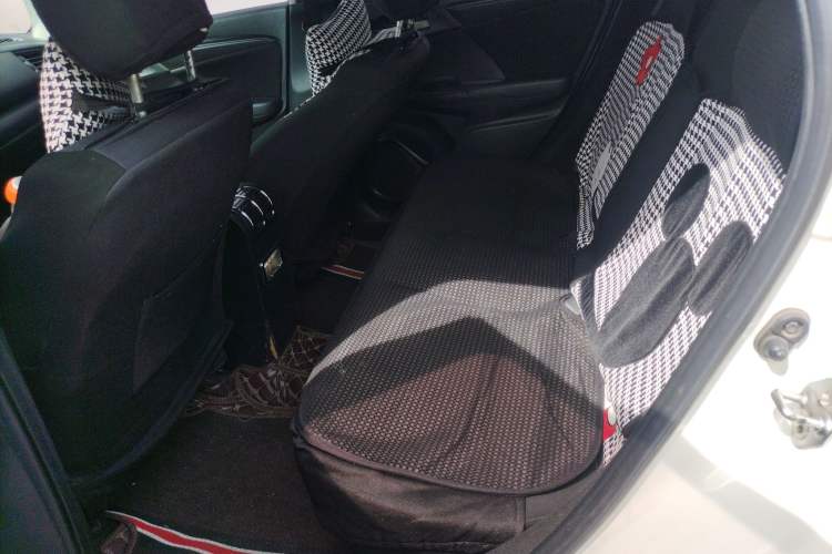 Used Honda Fit 2018 1.5L CVT Comfort Sunroof Version Left Rear Seat