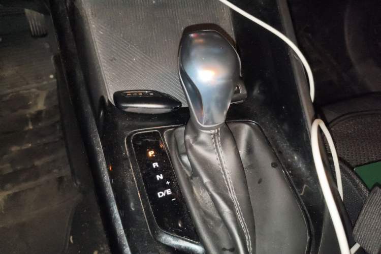 Used Roewe i5 2021 1.5L CVT Platinum Edition