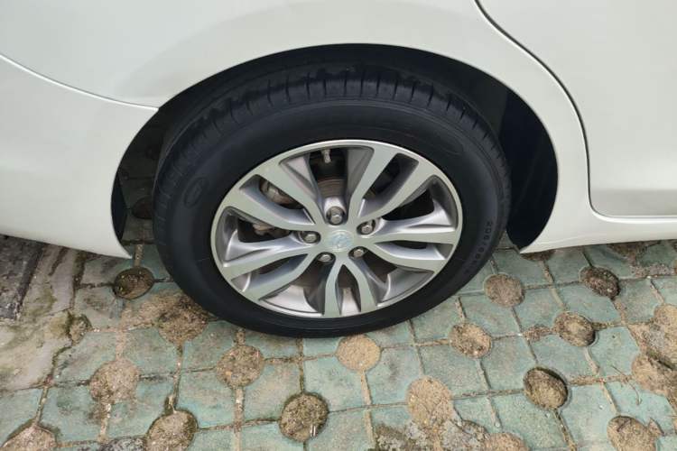 Used Buick GT 2019 18T Automatic Connected Elite Model China VI Standard
