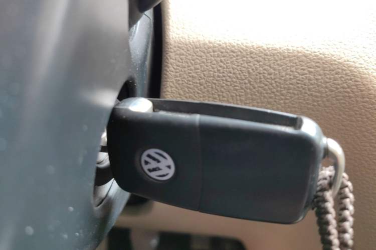 Used Volkswagen Bora 2014 1.6L Manual Comfort Model
