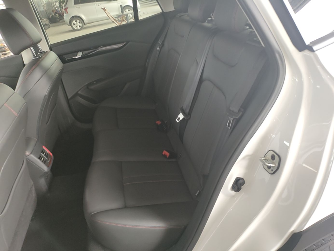 Dongfeng Aeolus Yixuan GS 2021 230T Automatic Star-Chasing Edition — снимка 20