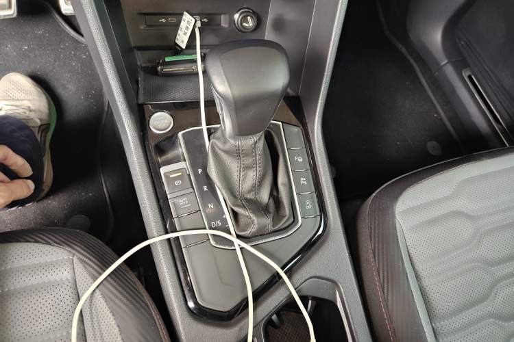 Used Volkswagen Tiguan X 2022 330TSI Two-Wheel-Drive Flagship Edition Gear Lever