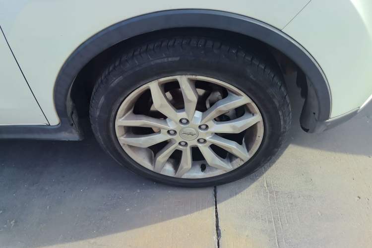 Used Land X2 2017 1.6L Automatic Platinum Edition