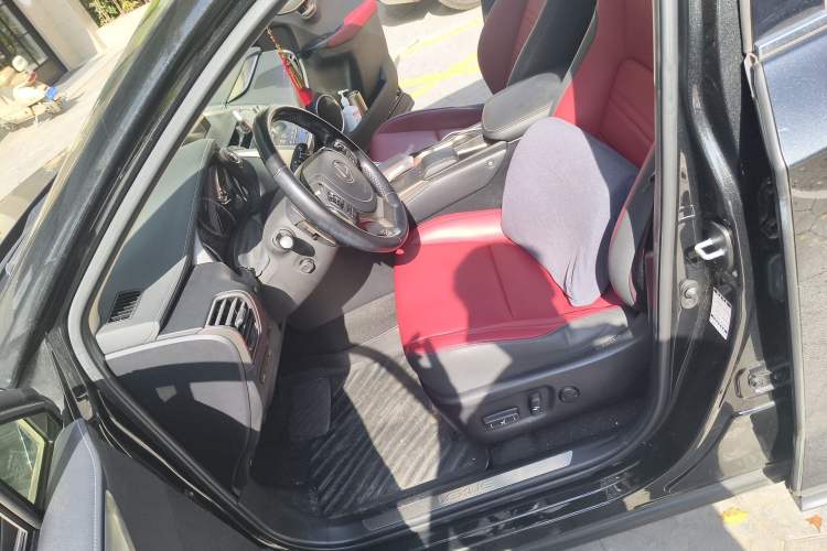 Used Lexus NX 2020 300h Front-Drive FENGSHANG Version China VI Standard
