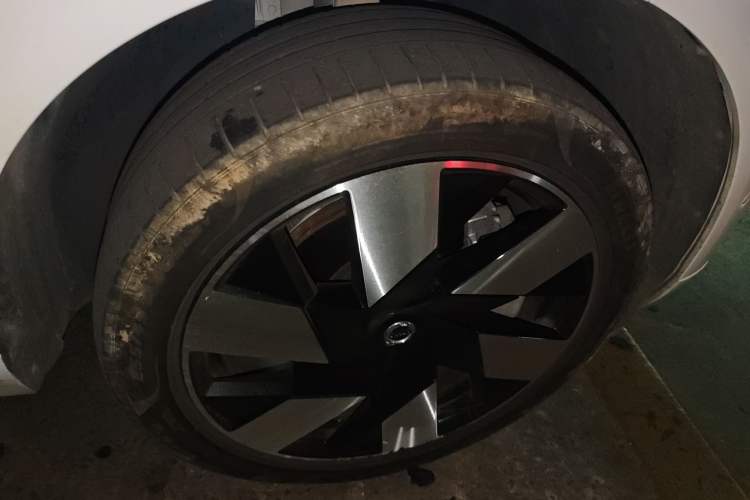 Used Volvo XC60 New Energy 2023 T8 Plug-in Hybrid Long-Range All-Wheel Drive Smart & Luxurious Enjoyment Edition
