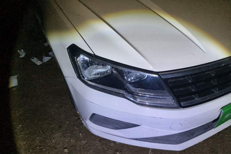 Used Volkswagen Jetta 2017 1.5L Manual Fashion Edition