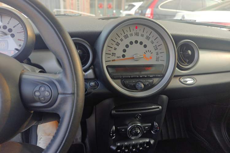Used MINI 2011 1.6L COOPER Fun