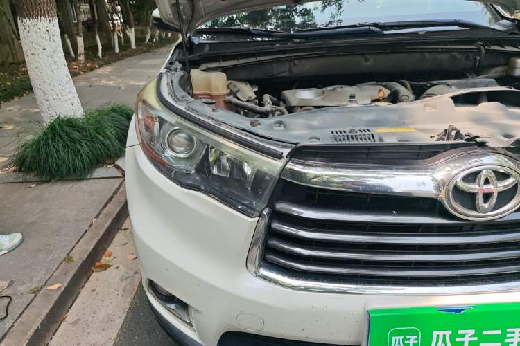 Used Toyota Highlander 2015 2.0T Four-Wheel Drive Luxury Edition 7-Seater
