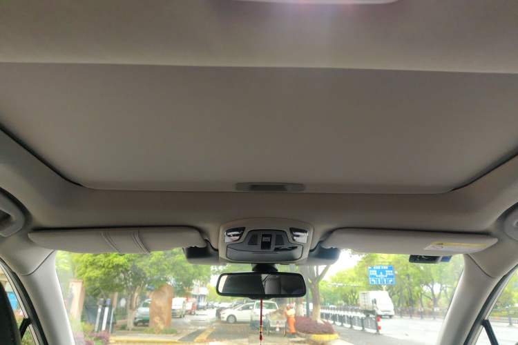 Used Subaru Outback 2023 2.5i AWD Sport Edition EyeSight Headliner