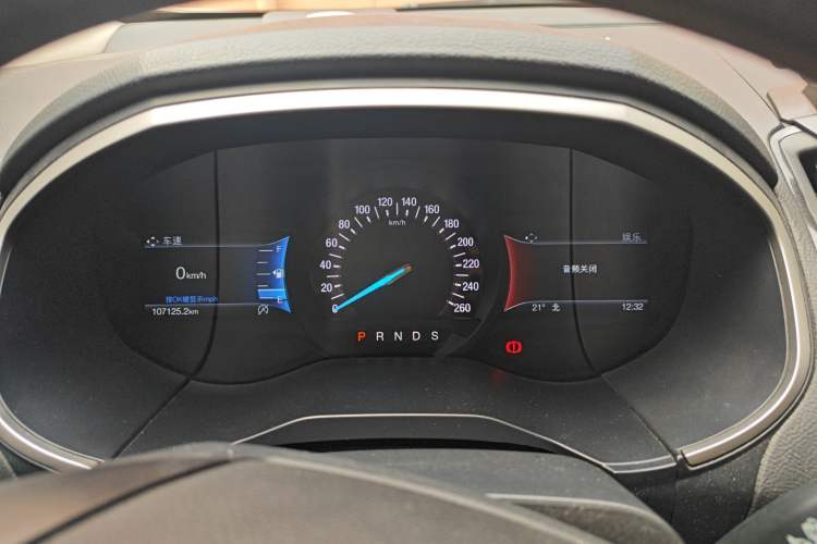 Used Ford Edge 2020 EcoBoost 245 Two-Wheel-Drive Platinum Edition 5 Seats
